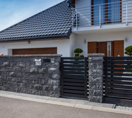 ogrodzenie_brukbet_galant_brekcja_karbon_centrum_kostki_brukowej_silbruk_wrocław_i_okolice