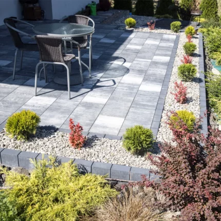 płyta_tarasowa_brukbet_novator_realizacja_centrum_kostki_brukowej_silbruk_wrocław_i_okolice