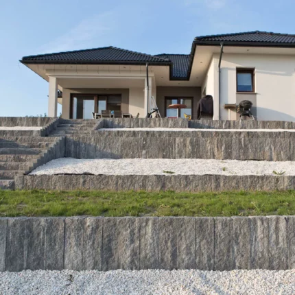 palisada_brukbet_uni_split_realizacja_centrum_kostki_brukowej_silbruk_wrocław_i_okolice