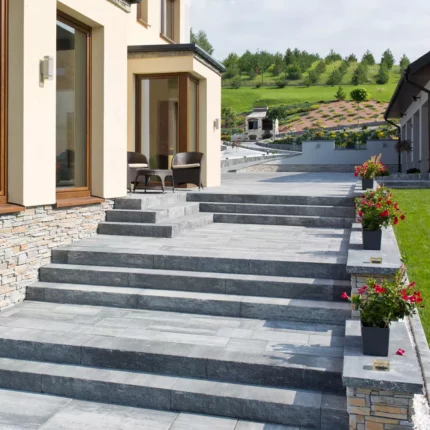 bloki_schodowe_brukbet_uni_split_centrum_kostki_brukowej_silbruk_wrocław_i_okolice